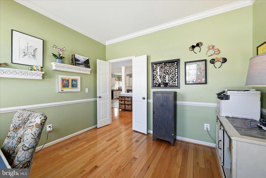 105 GARRET COURT