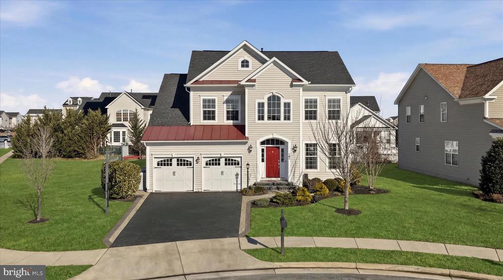 105 GARRET COURT