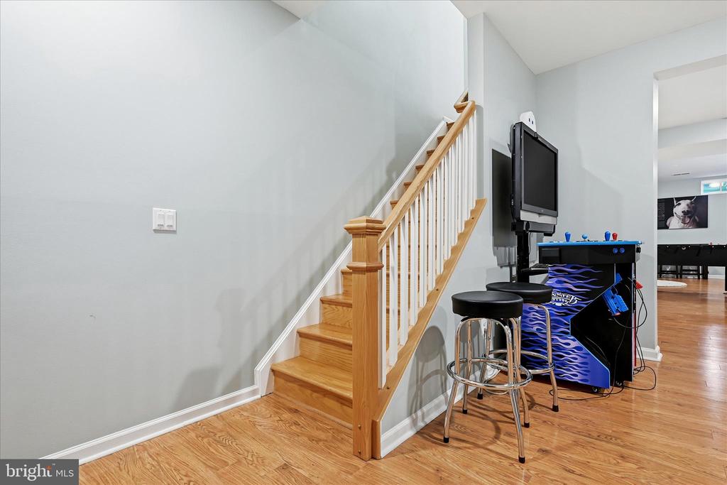 105 GARRET COURT
