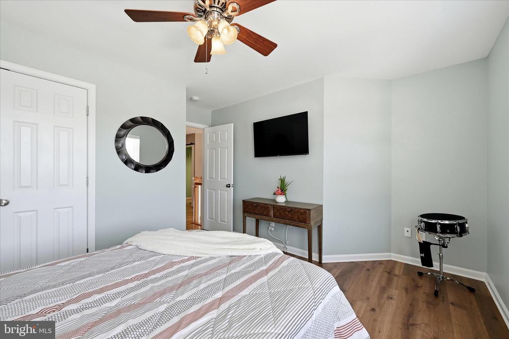 105 GARRET COURT