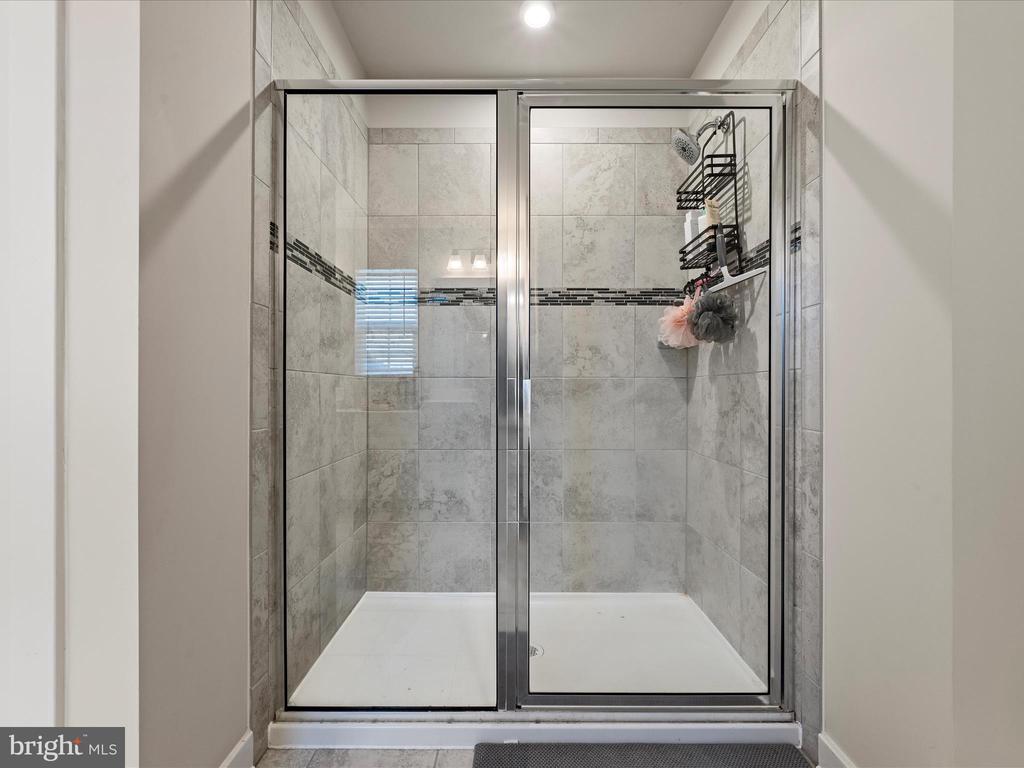 107 INTERLACE WAY