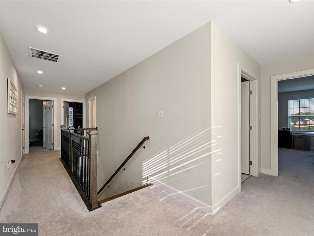 107 INTERLACE WAY