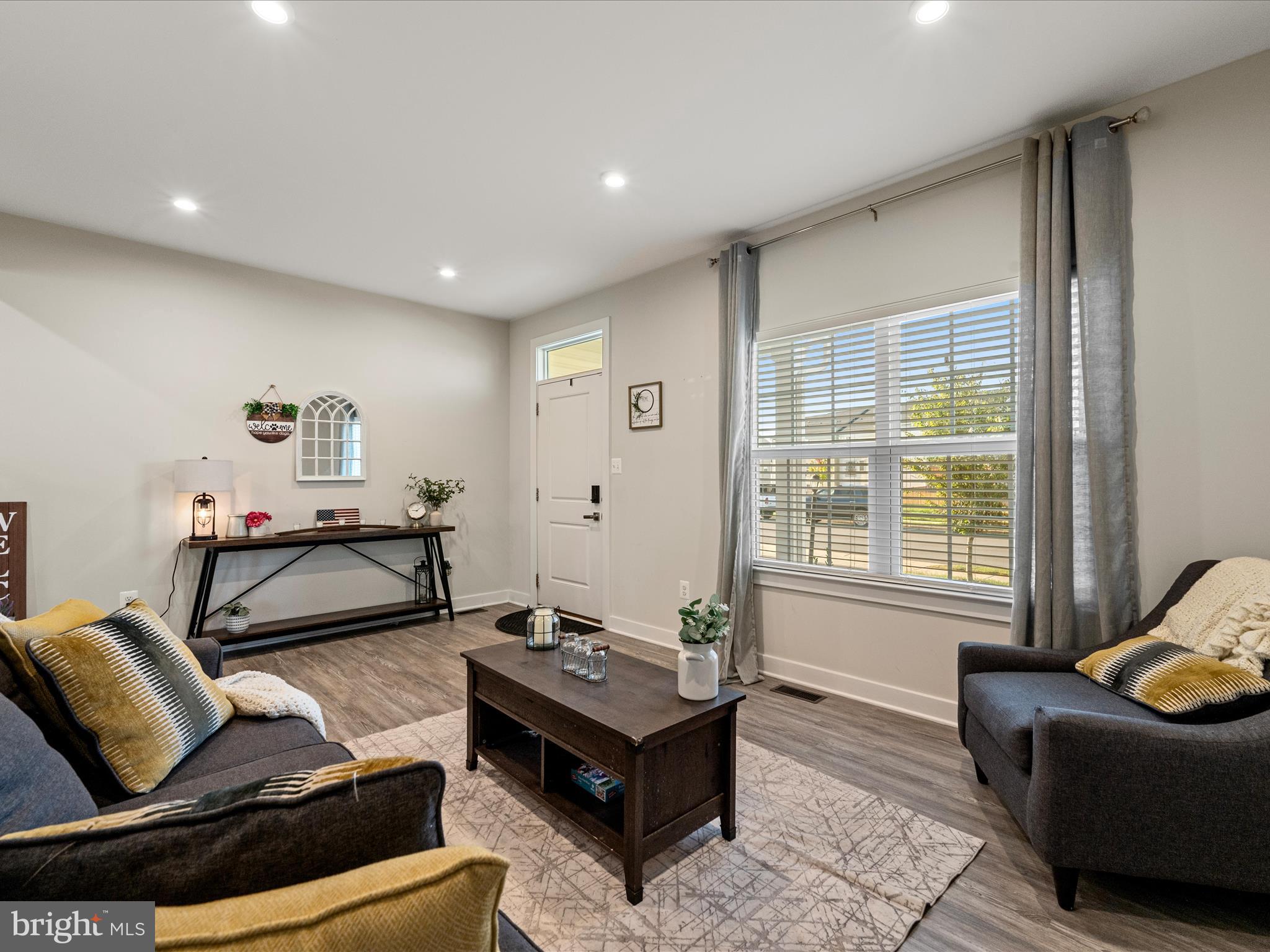107 INTERLACE WAY