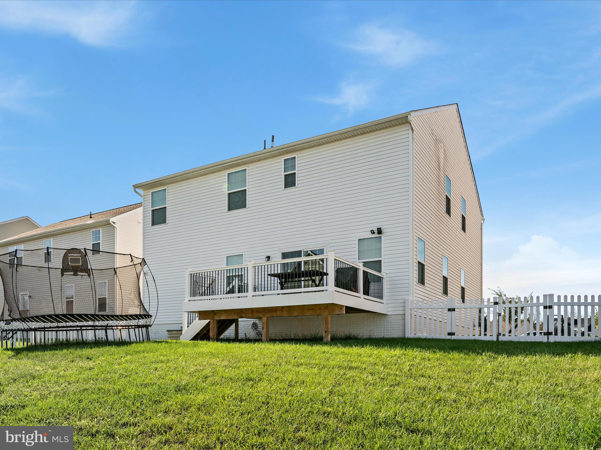 107 INTERLACE WAY