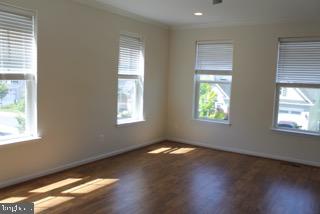 107 POINSETTIA WAY
