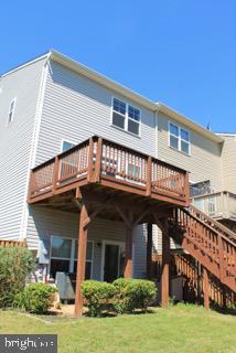 107 POINSETTIA WAY