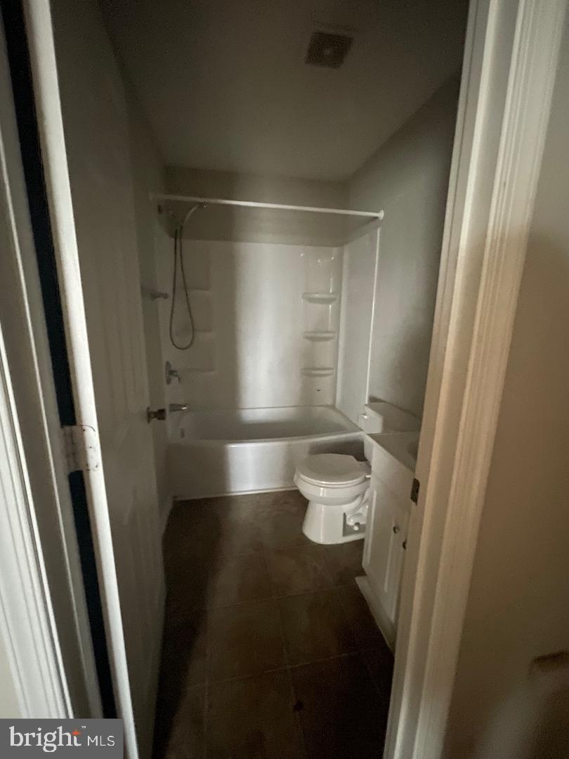 136 PARKSIDE DRIVE