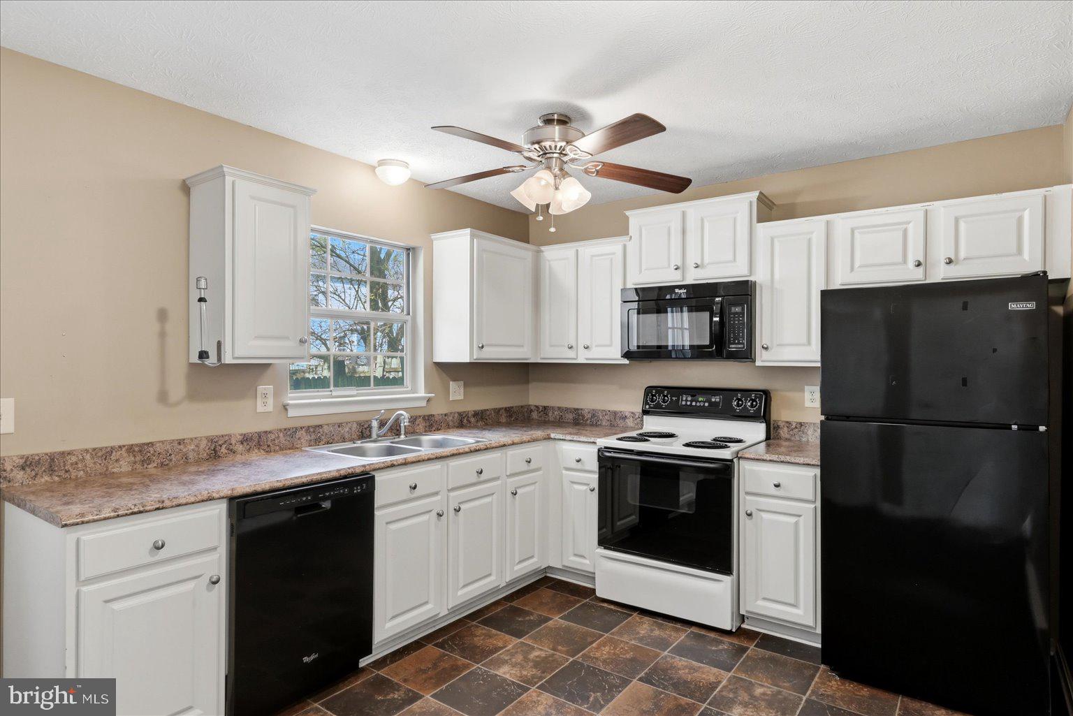 139 LITTLE RIVER DRIVE