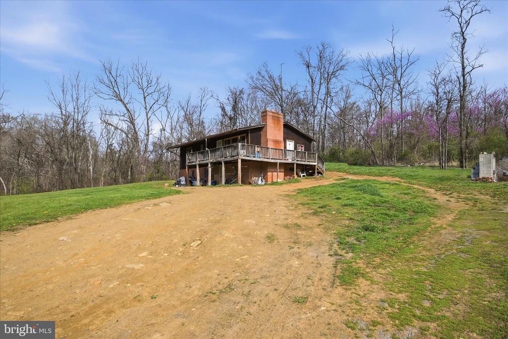 1112 STONY HILL