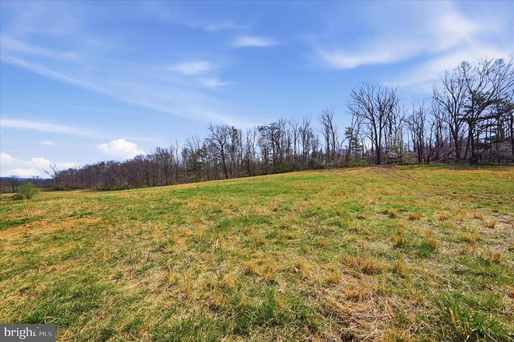 1112 STONY HILL