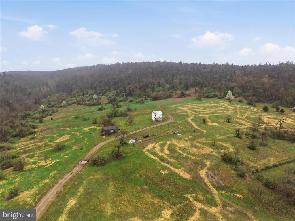 950 STONY HILL ROAD