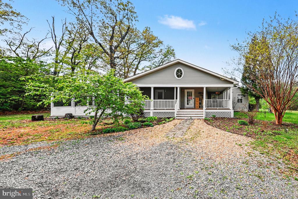 1564 PERRY ROAD