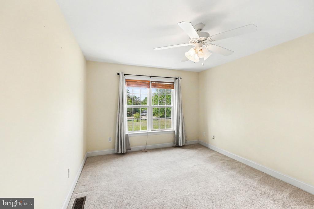 1564 PERRY ROAD