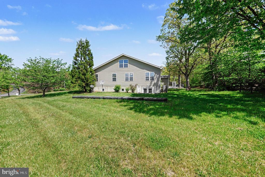 1564 PERRY ROAD