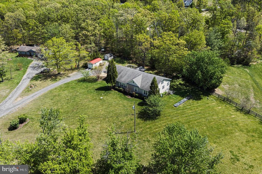 1564 PERRY ROAD