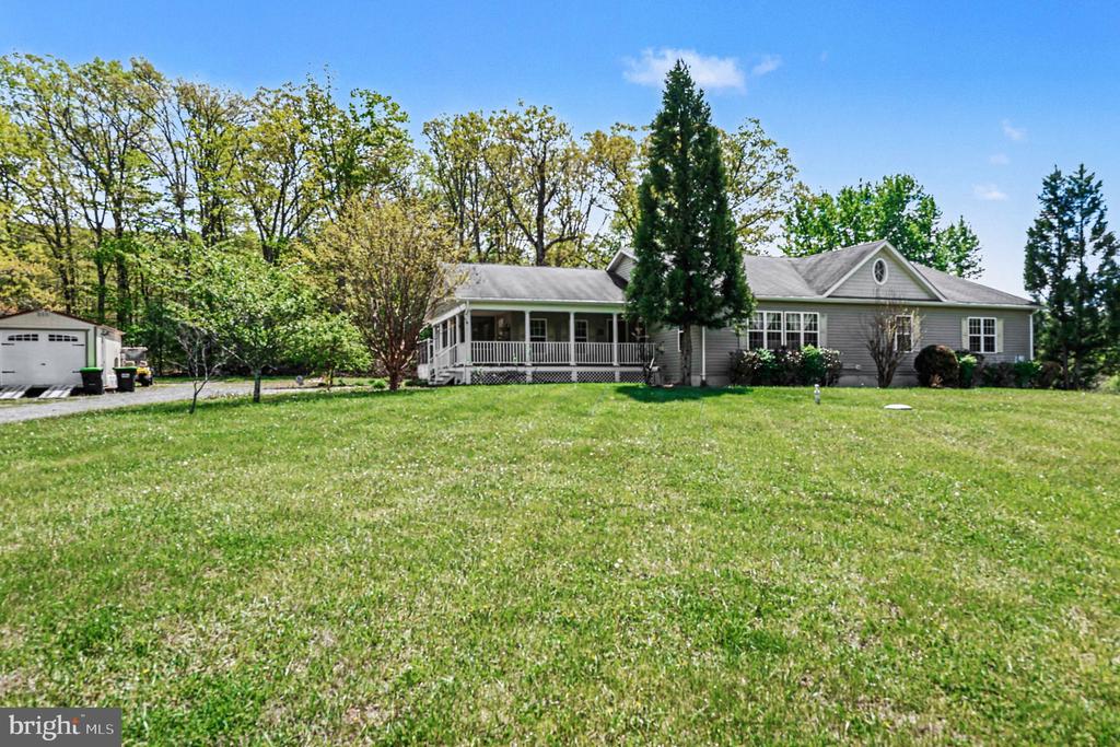 1564 PERRY ROAD
