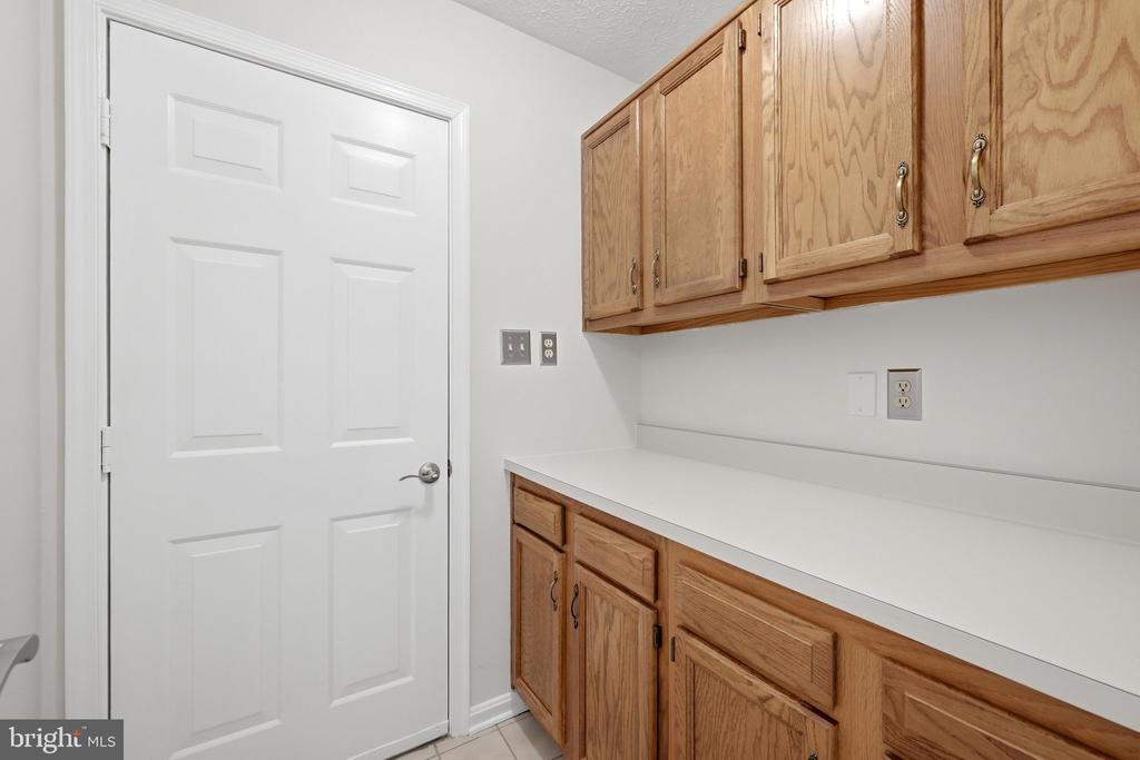 104 KAPOK CIRCLE