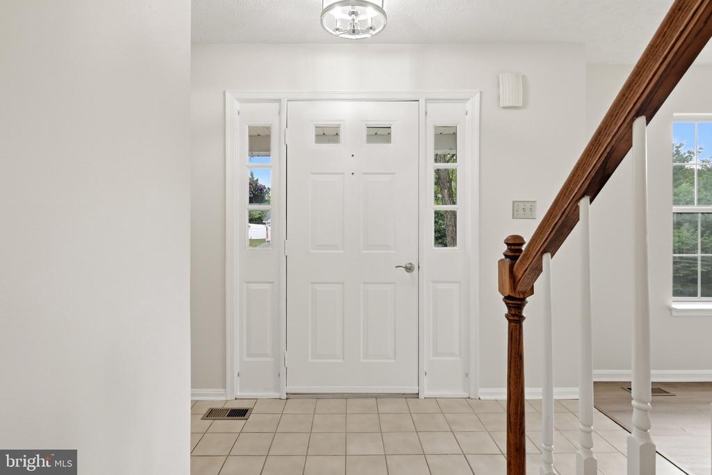 104 KAPOK CIRCLE