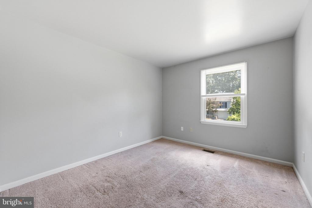303 PEMBRIDGE DRIVE