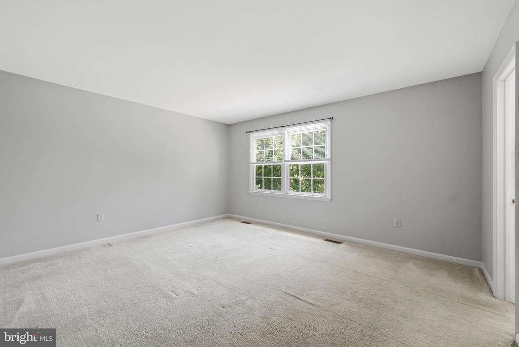 303 PEMBRIDGE DRIVE