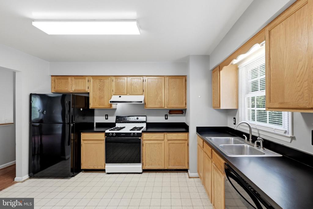 303 PEMBRIDGE DRIVE