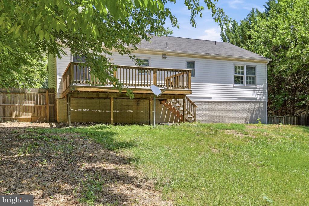 303 PEMBRIDGE DRIVE