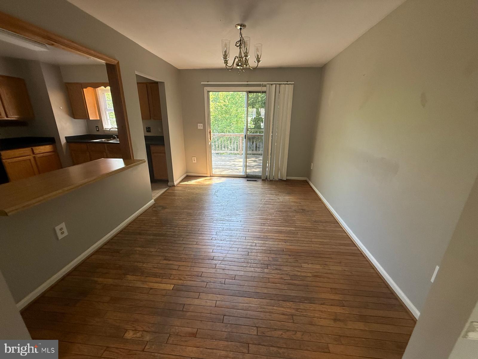 303 PEMBRIDGE DRIVE