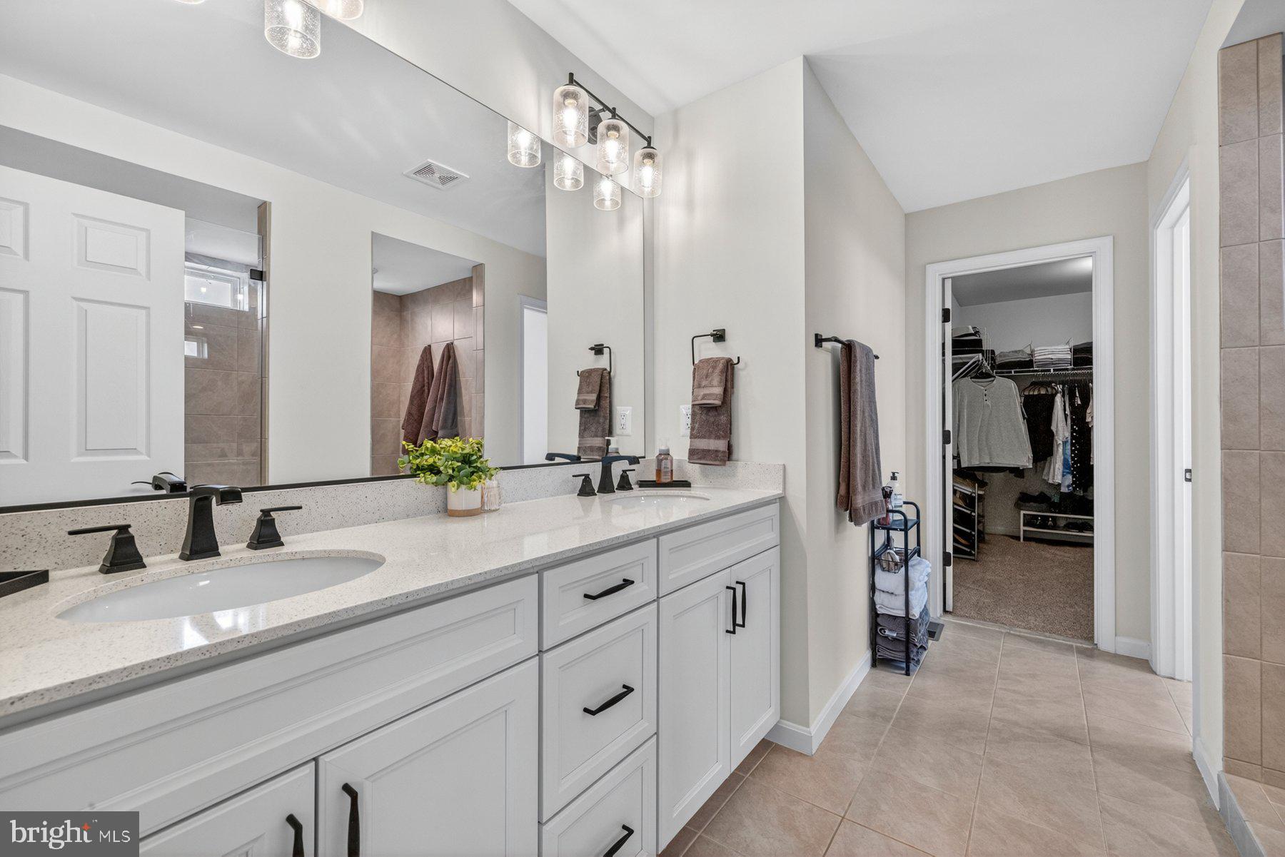 115 BRANDENBURY CT