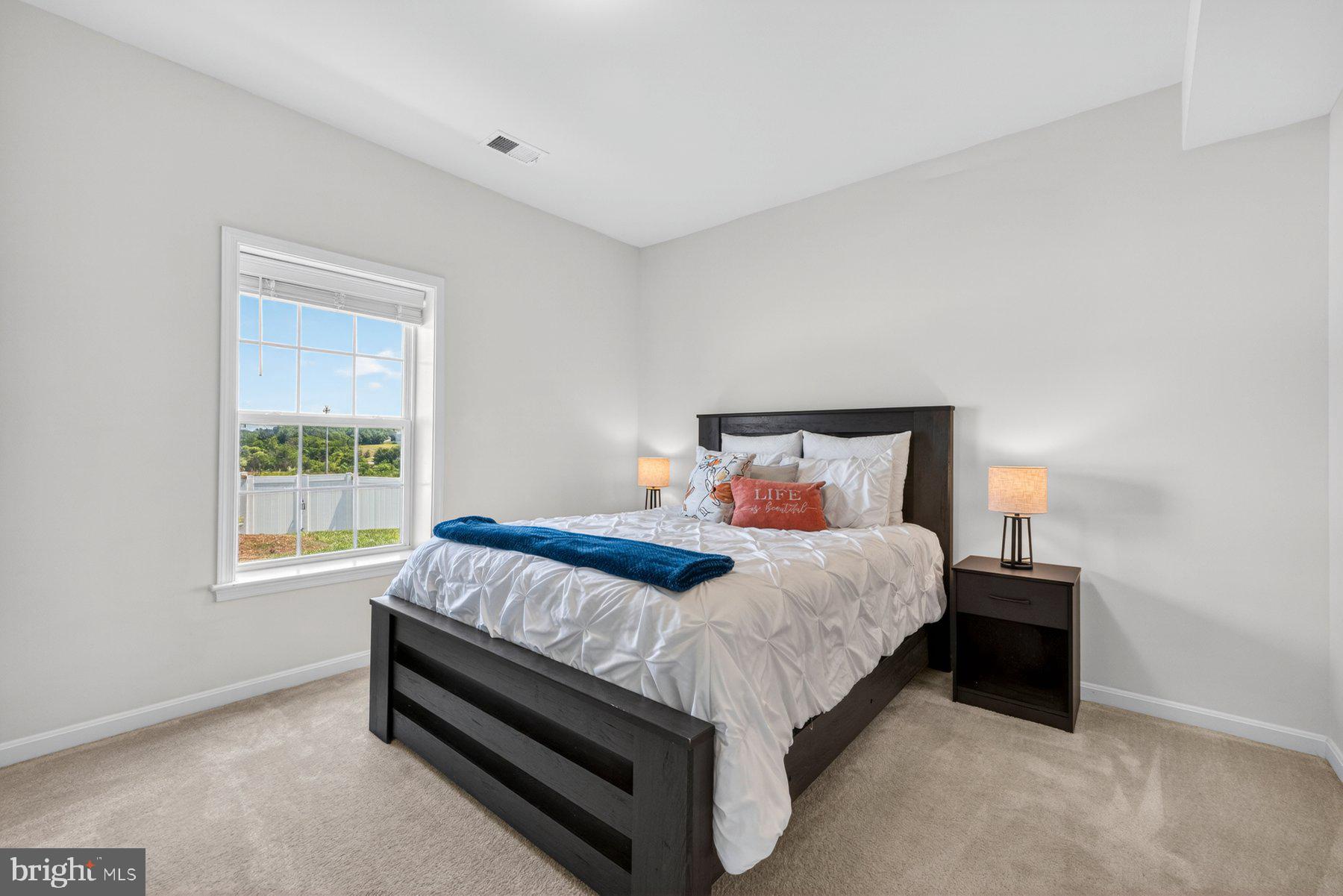 115 BRANDENBURY CT