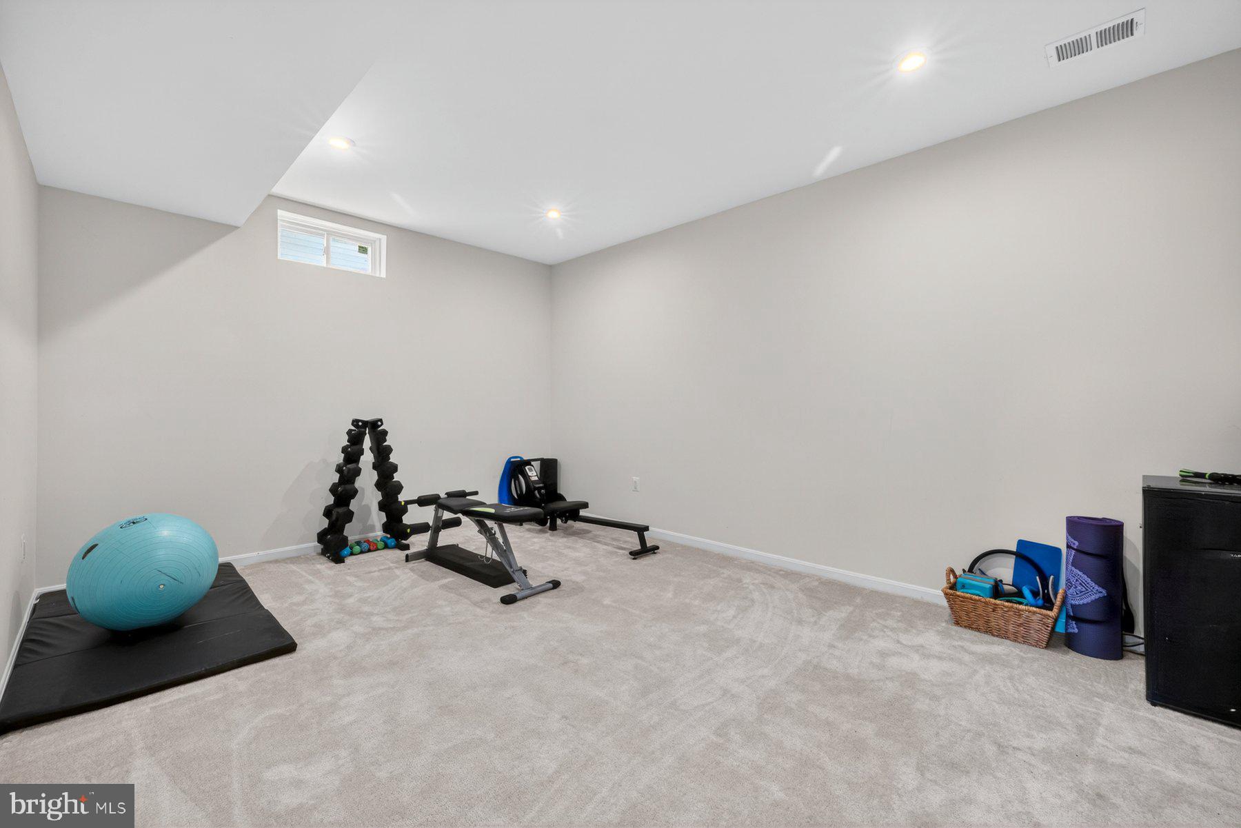 115 BRANDENBURY CT