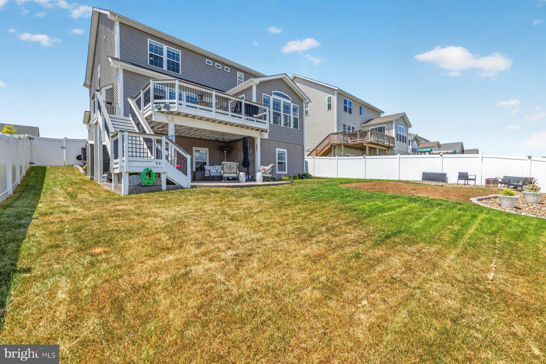 115 BRANDENBURY CT