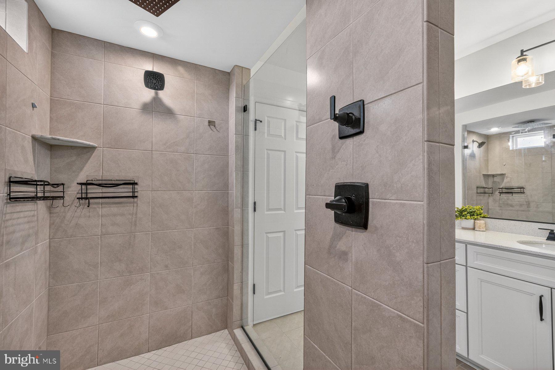 115 BRANDENBURY CT