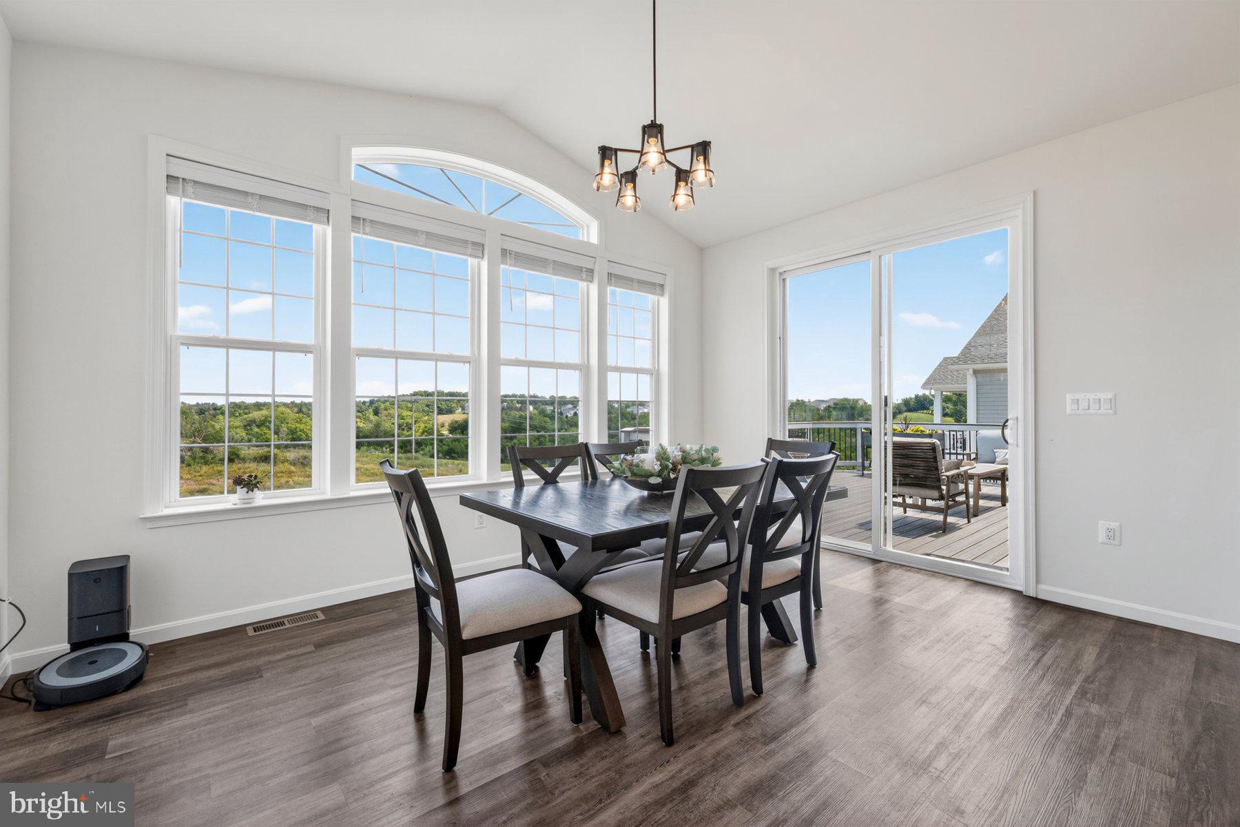 115 BRANDENBURY CT