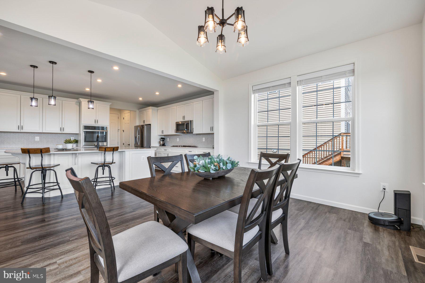 115 BRANDENBURY CT
