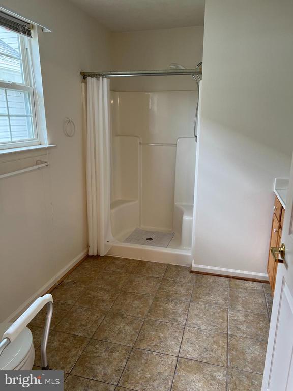 103 BUCKWOOD LANE