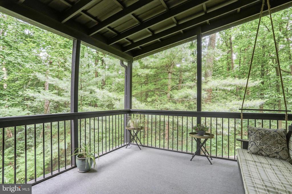 137 OLD FOREST CIRCLE