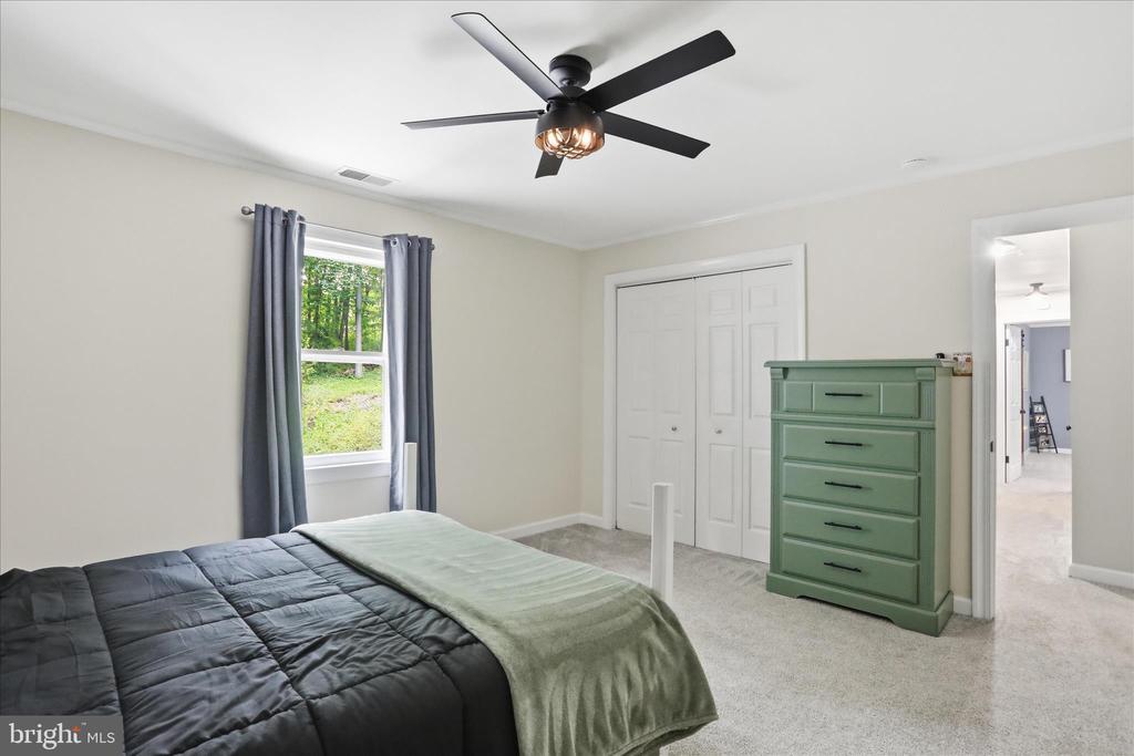 137 OLD FOREST CIRCLE