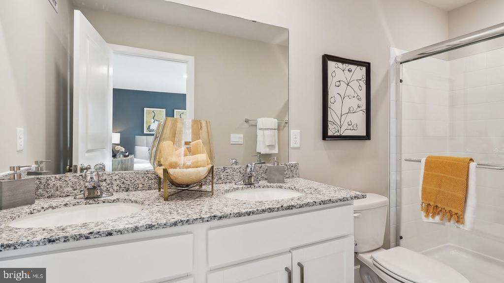 110 SIOUX LOOP