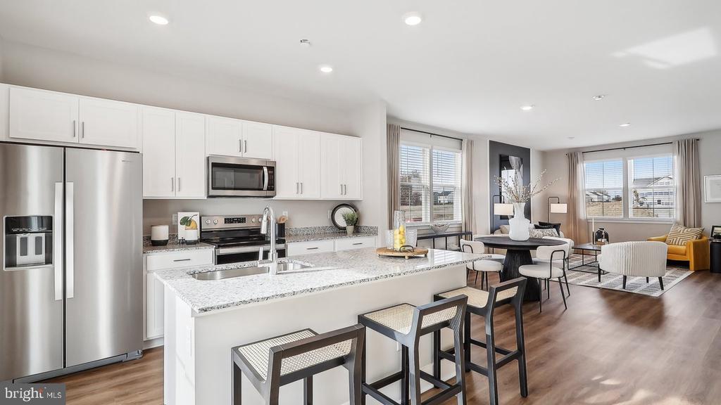 110 SIOUX LOOP