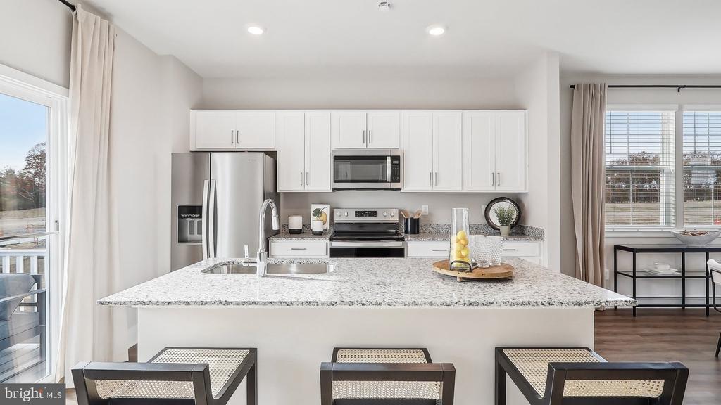 110 SIOUX LOOP