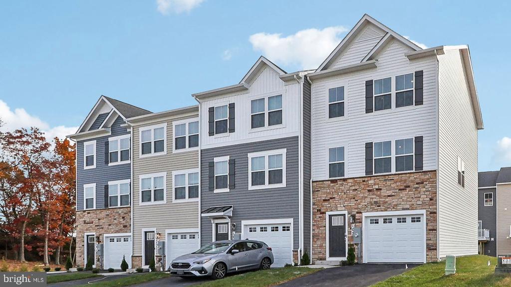 110 SIOUX LOOP
