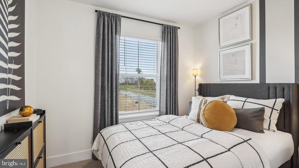 110 SIOUX LOOP
