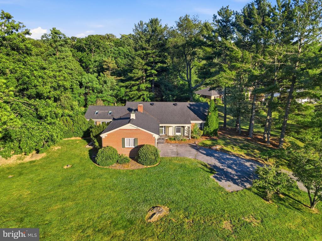 2285 JONES ROAD