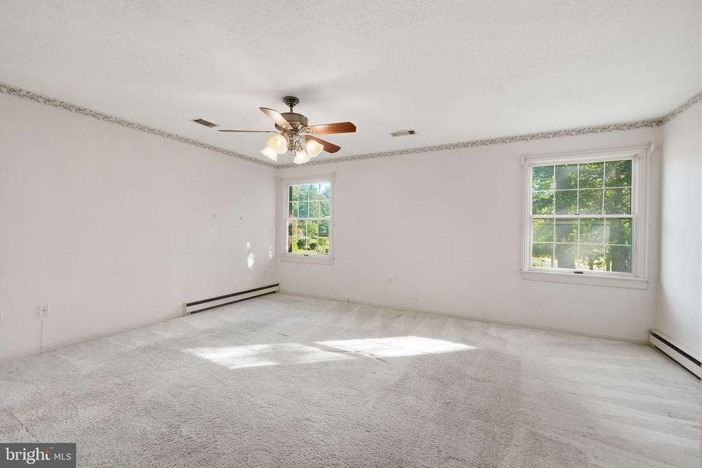 2285 JONES ROAD