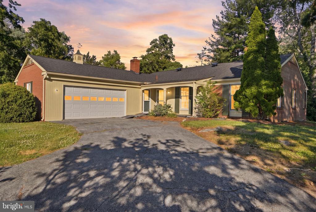 2285 JONES ROAD