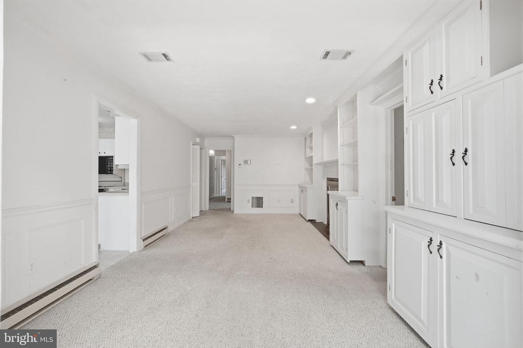 2285 JONES ROAD