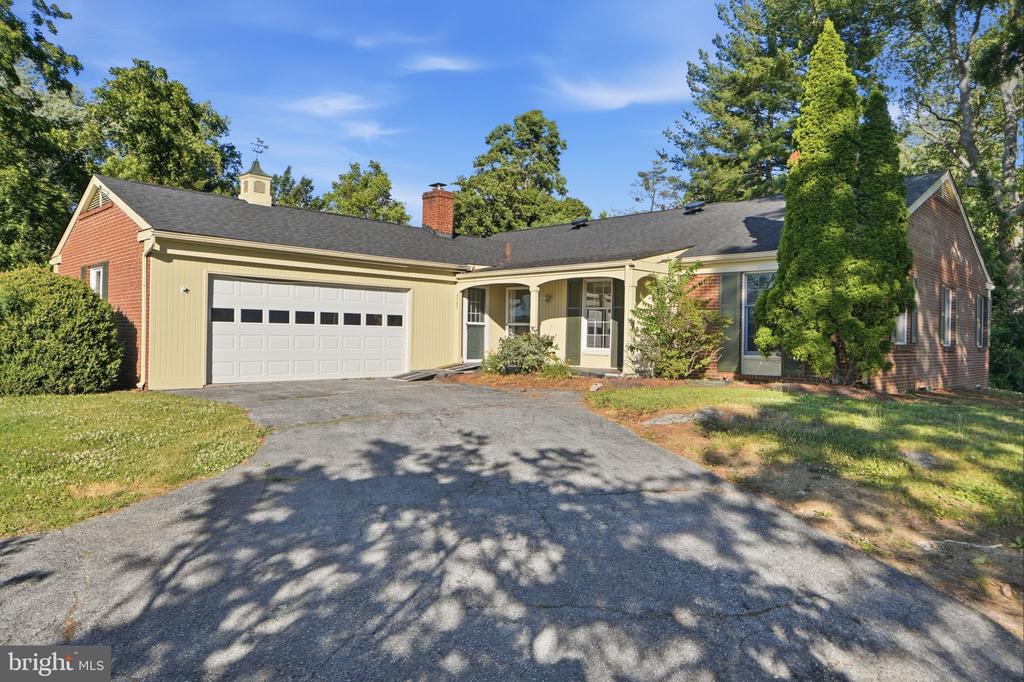 2285 JONES ROAD