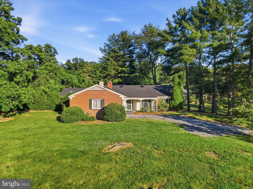 2285 JONES ROAD