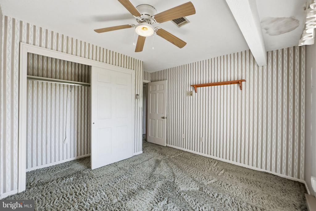 2285 JONES ROAD