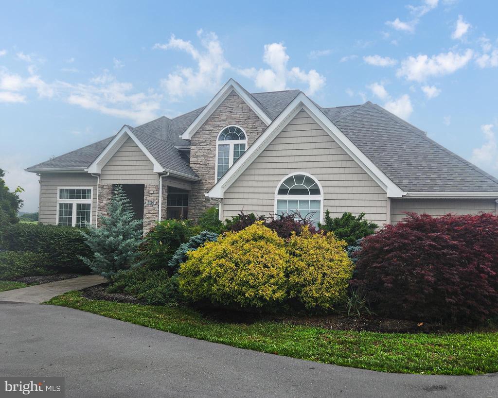 336 APPLE VALLEY ROAD